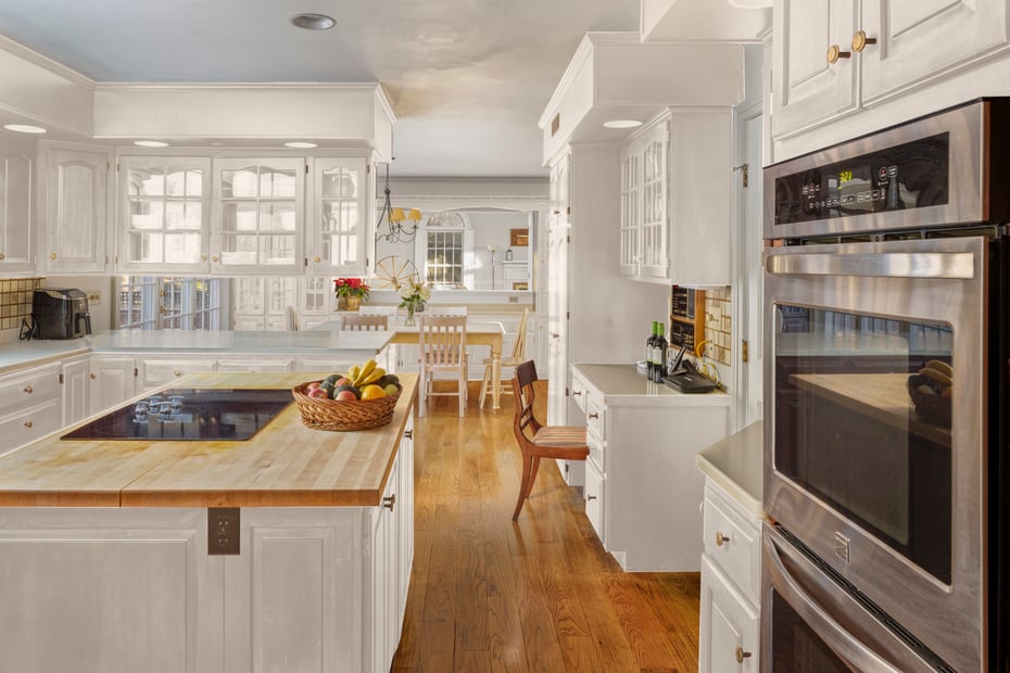 147 Rock City Road Photo 6