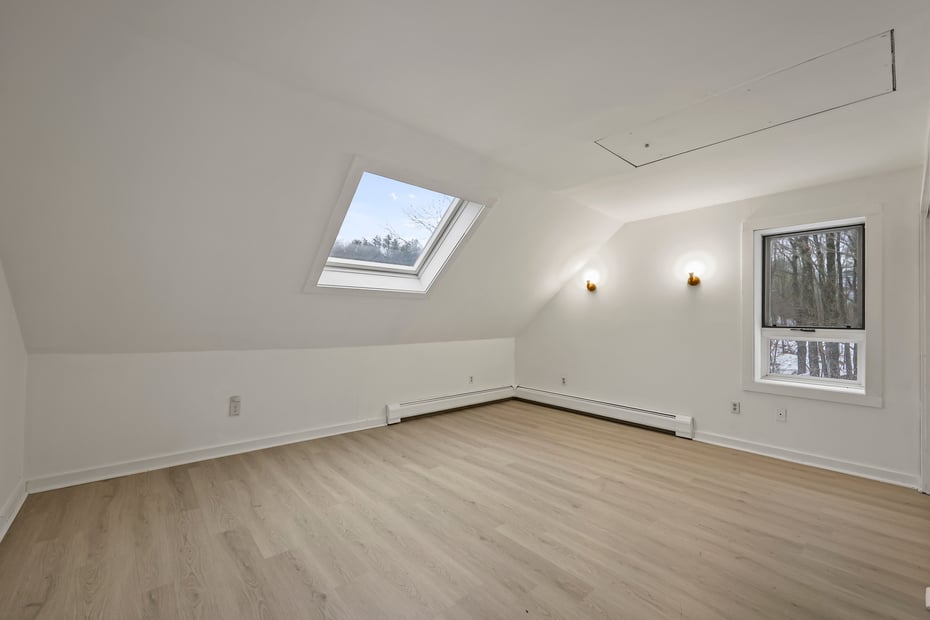 161 Otis Rd Photo 37