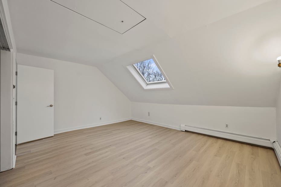 161 Otis Rd Photo 38