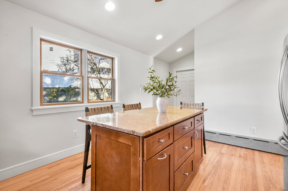 103 Old White Plains Road Photo 16