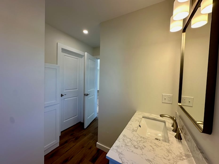 48 Cedar Street  #D Photo 21