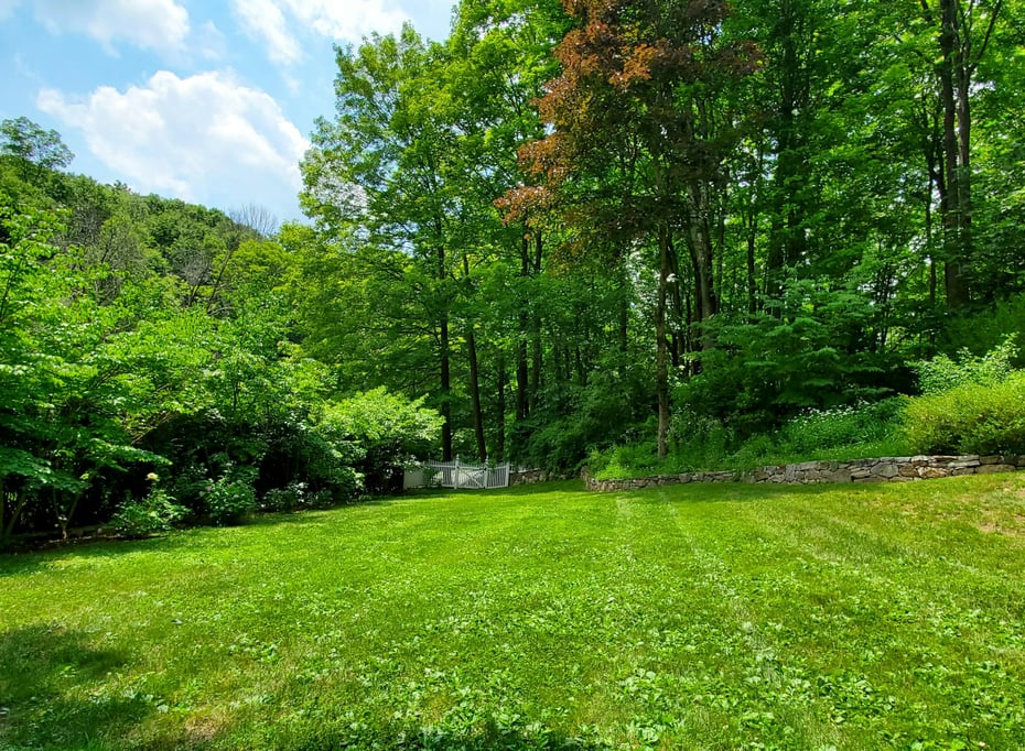 219 Bennetts Farm Road Photo 5