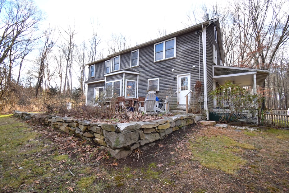 300 Mungertown Road Photo 2