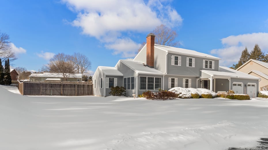 161 Leona Dr Photo 2