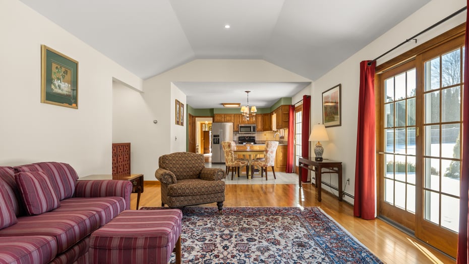 161 Leona Dr Photo 12