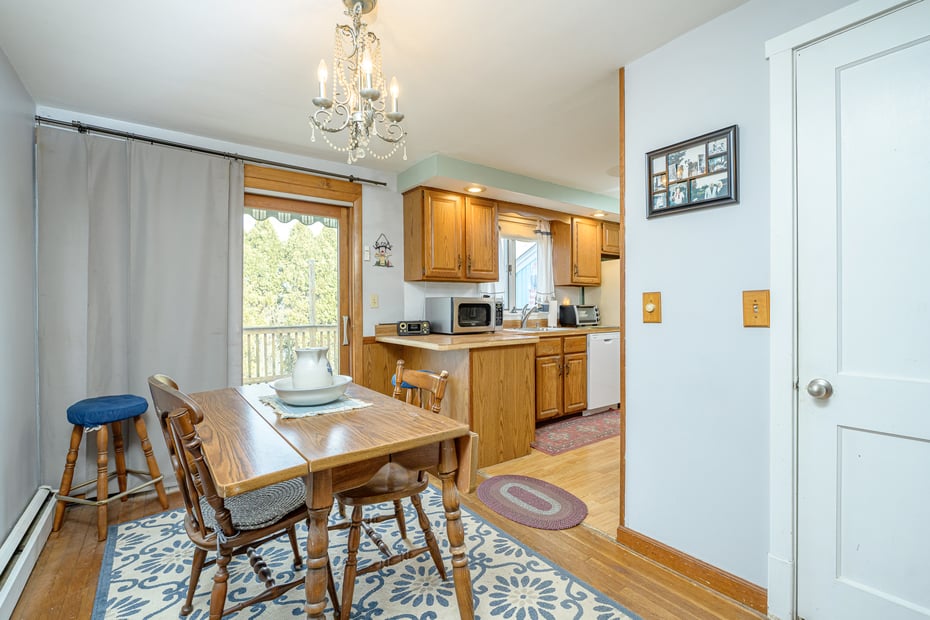 72 South 4th Avenue Photo 6