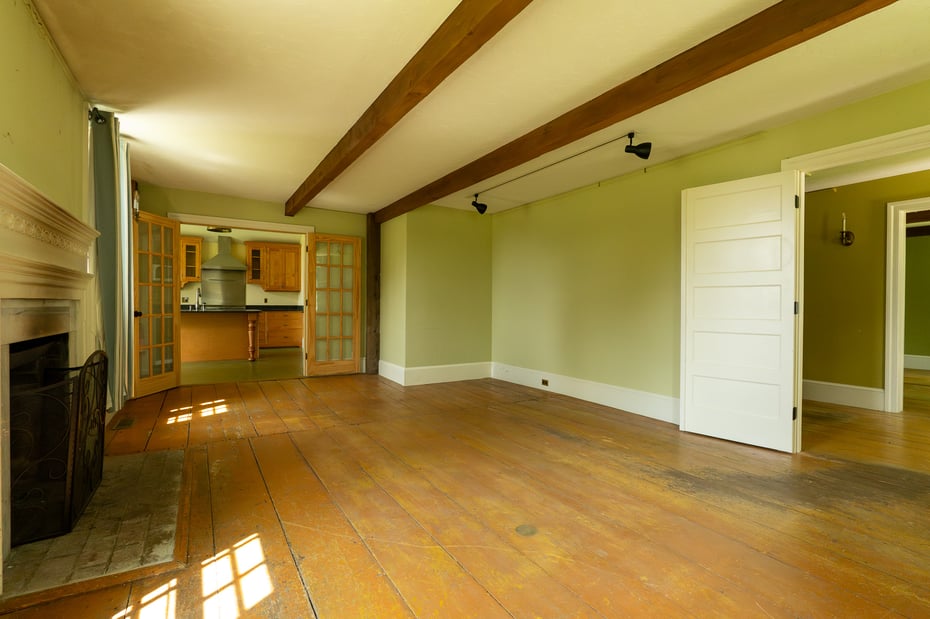 560 Stockbridge Rd Photo 7