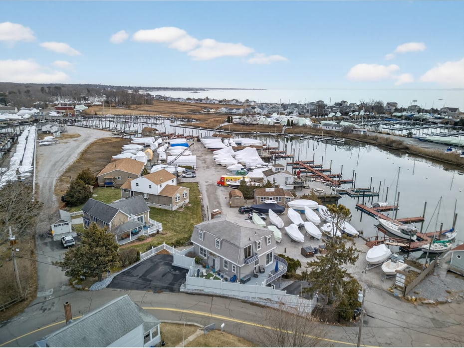 40 Hammock Road South Photo 4