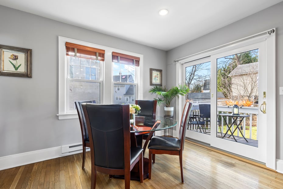 8 Glen Avenue Photo 7