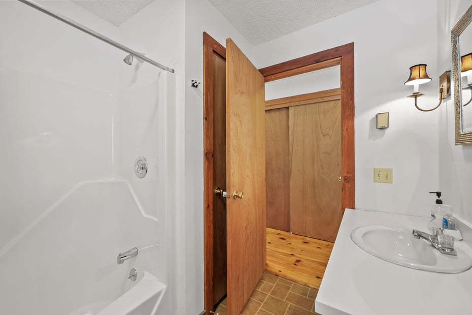 973 Fred Snow Rd Photo 43