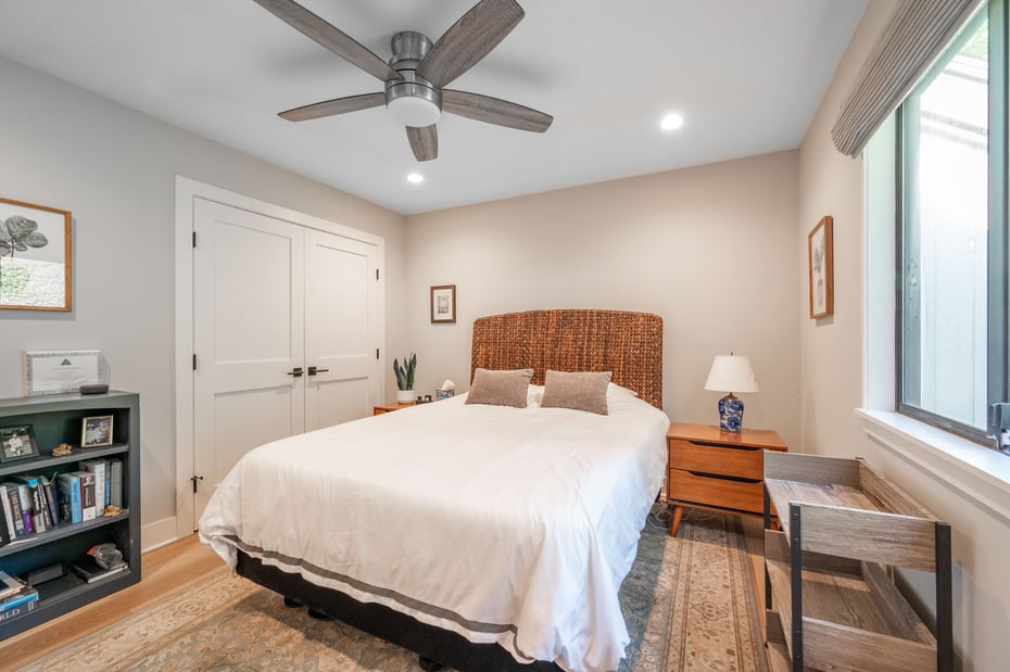 977 Heritage Village  #B Photo 17