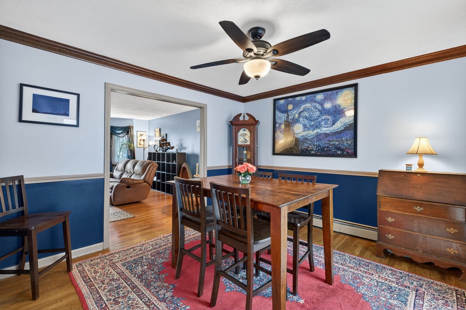 12 Stonybrook Road Photo 8