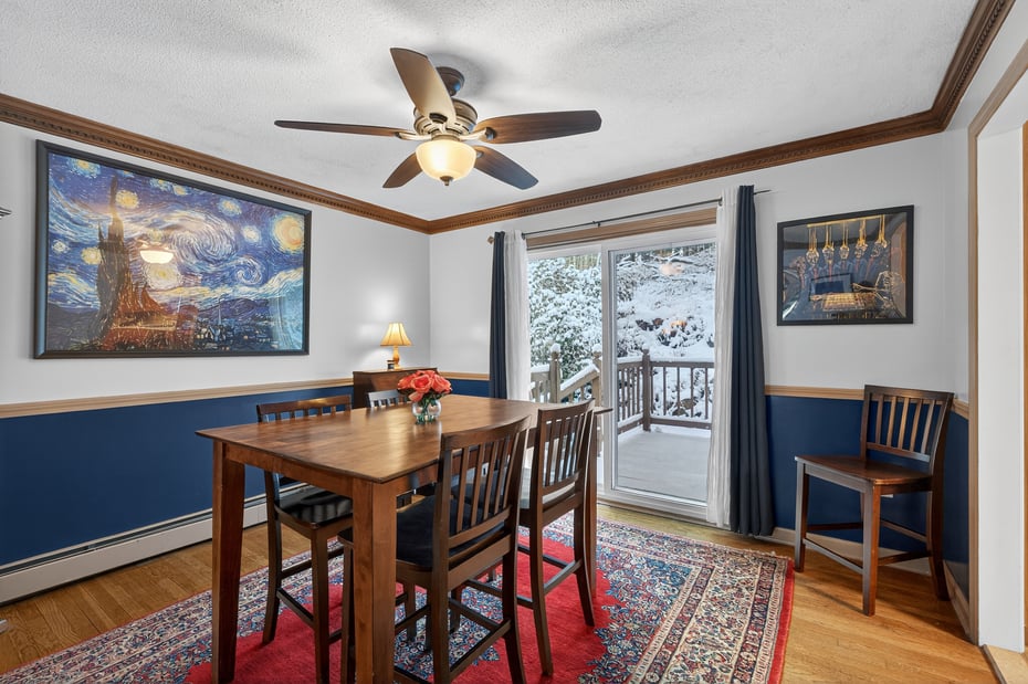 12 Stonybrook Road Photo 9