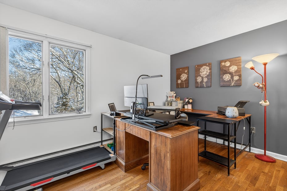 12 Stonybrook Road Photo 29