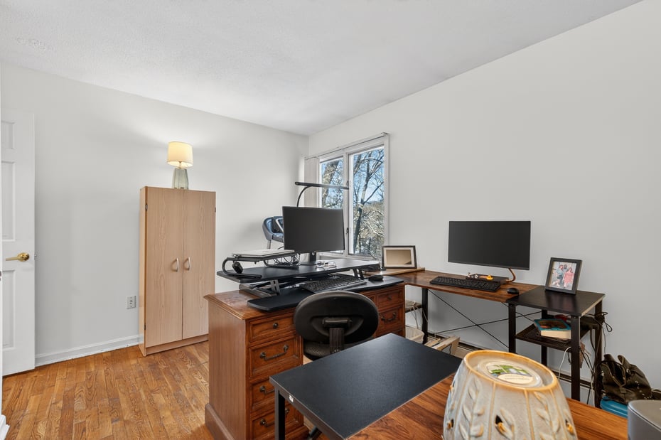 12 Stonybrook Road Photo 30