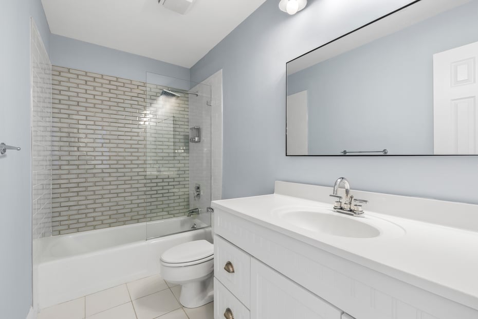 23 Waters Edge Photo 14