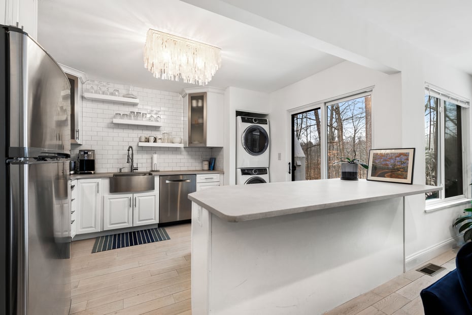 23 Waters Edge Photo 6