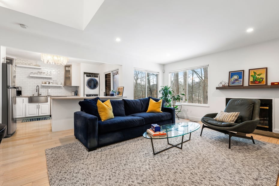 23 Waters Edge Photo 4