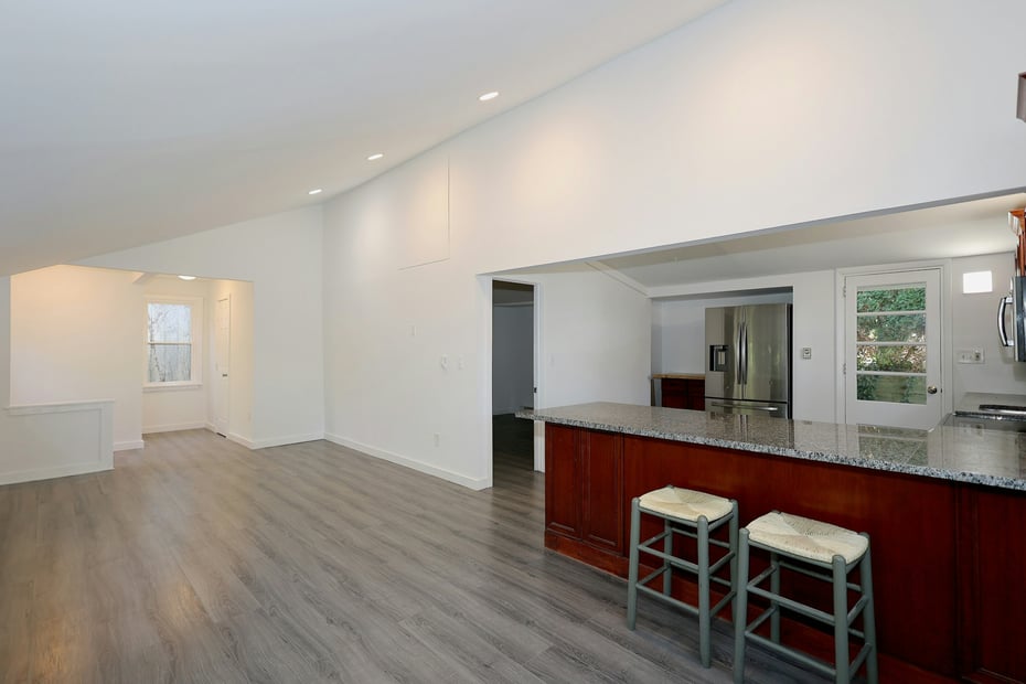 213 Mamanasco Road Photo 9