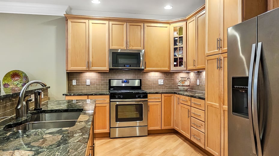 203 Center Meadow Lane #203 Photo 3