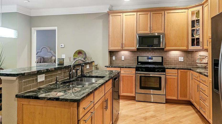 203 Center Meadow Lane #203 Photo 4