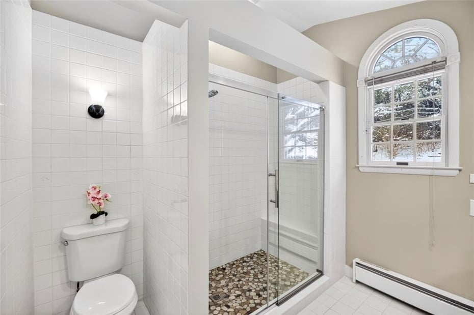 6 Raven Way Photo 13