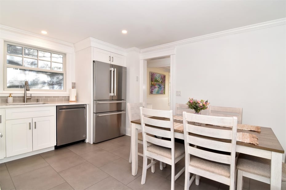 8 Washington Place Photo 7