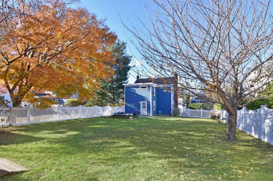 8 Washington Place Photo 20