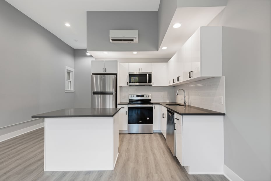 47 Beekman Avenue  #32 Photo 2