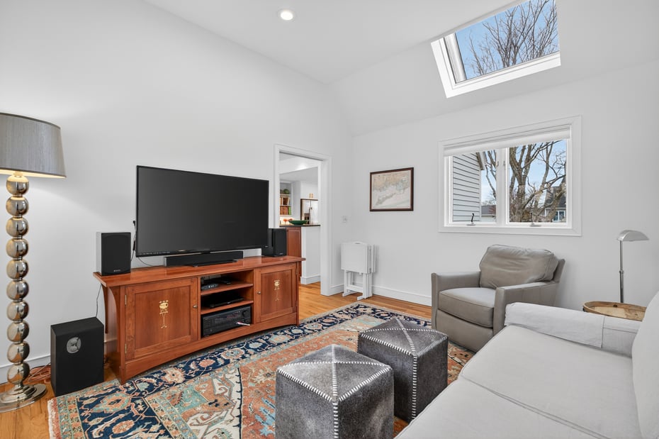 83 Old North Road Photo 11