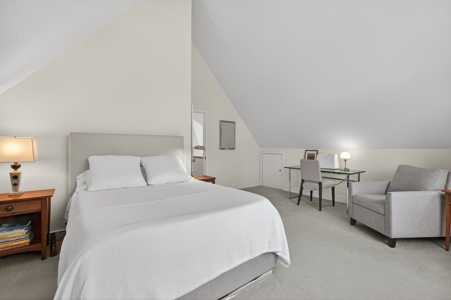 83 Old North Road Photo 22