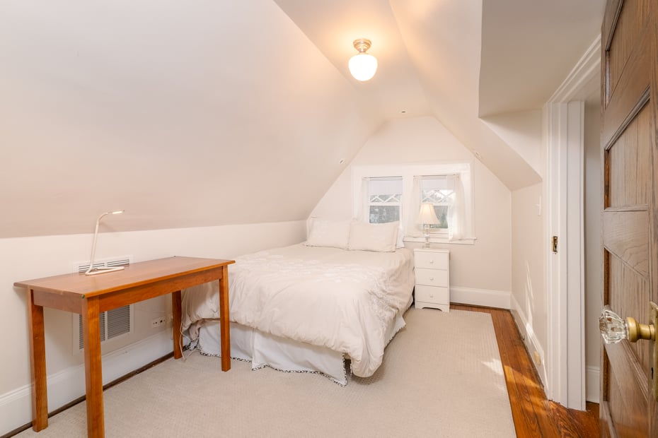 18 Vine Street Photo 33