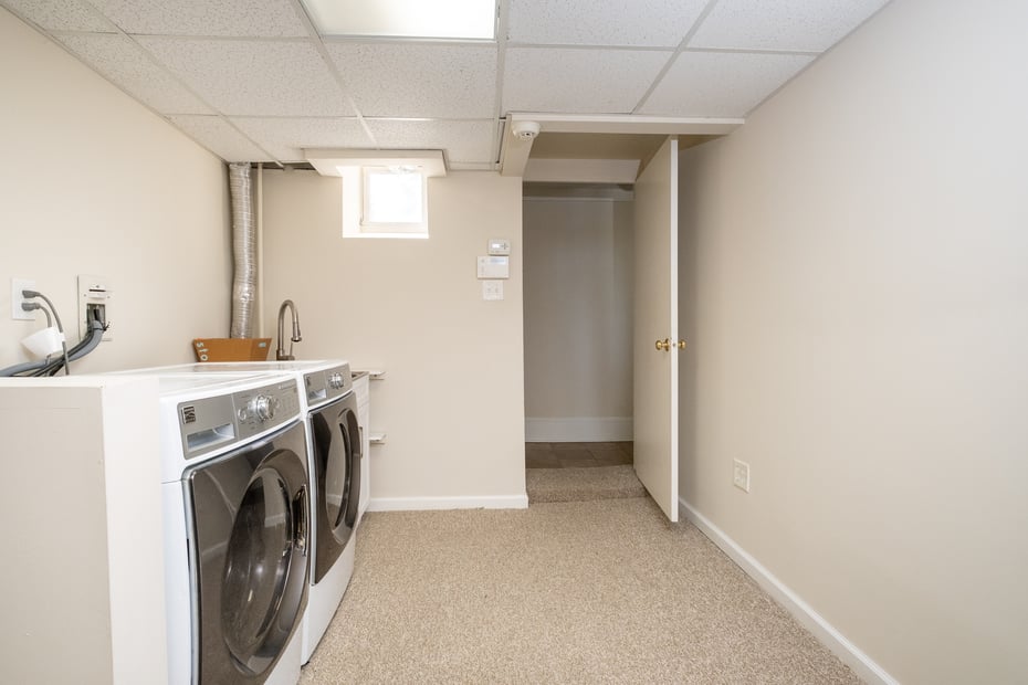 18 Vine Street Photo 37