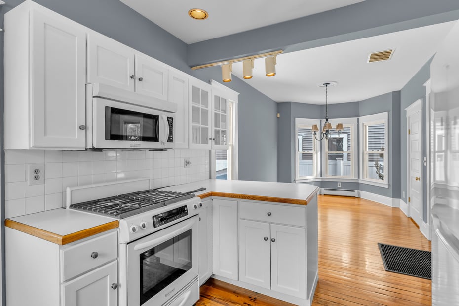 40 Elm Street Photo 13