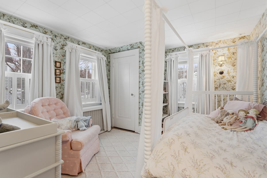 17 Sunnyside Avenue Photo 17