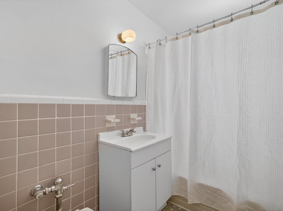 751 N Broadway  #2D Photo 15