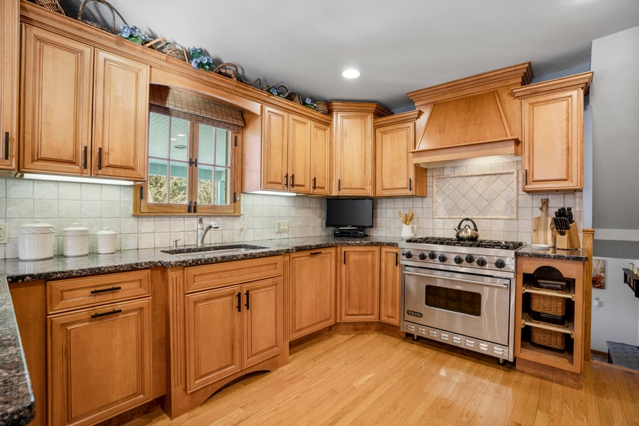 1620 Harrison Avenue Photo 15