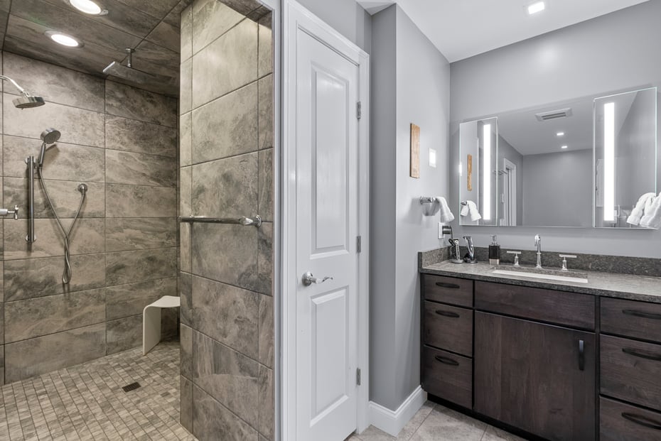 36 & 36R Holly Circle Photo 32