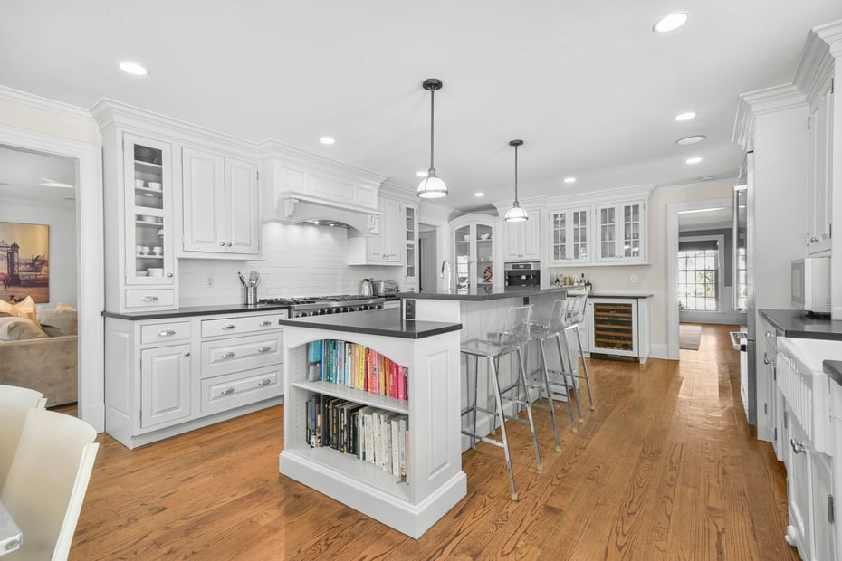 10 Hilltop Road Photo 11