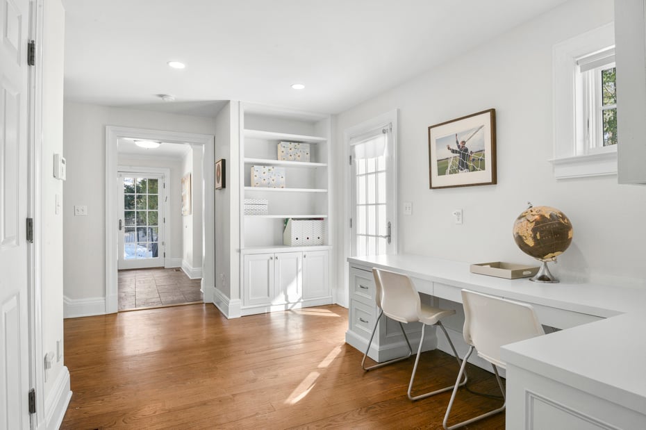 10 Hilltop Road Photo 18