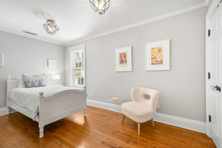 10 Hilltop Road Photo 33