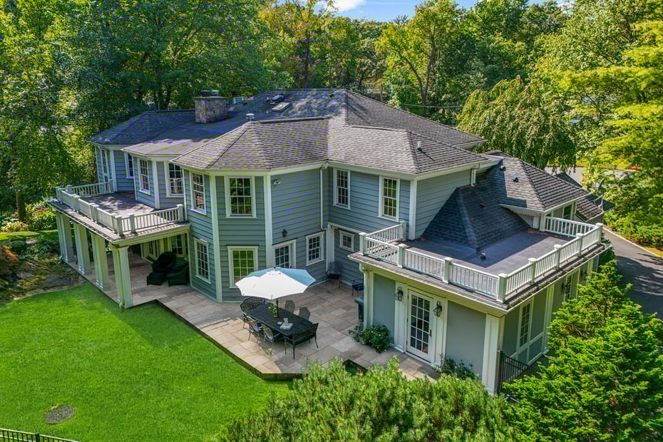 10 Hilltop Road Photo 39