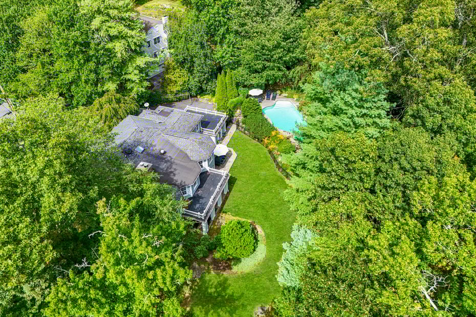 10 Hilltop Road Photo 46