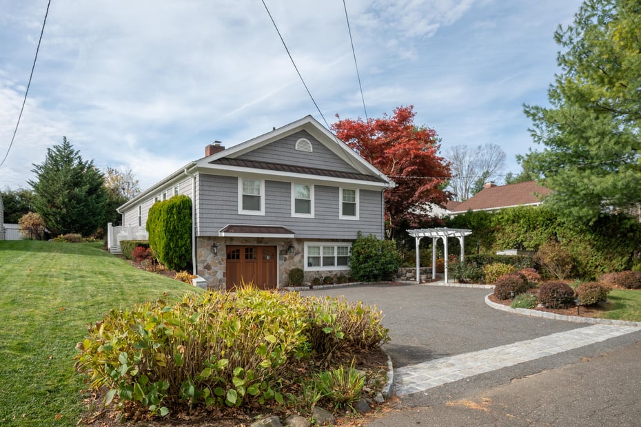 2a Lakeview Road Photo 2