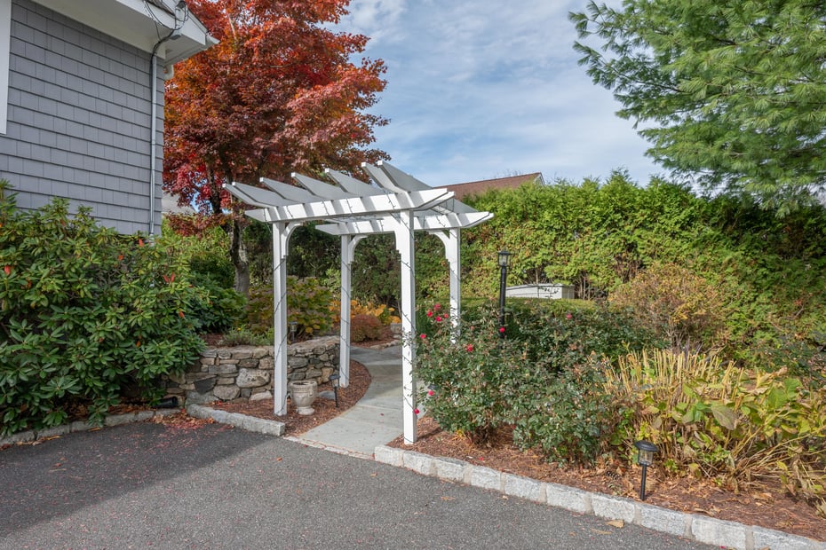 2a Lakeview Road Photo 3