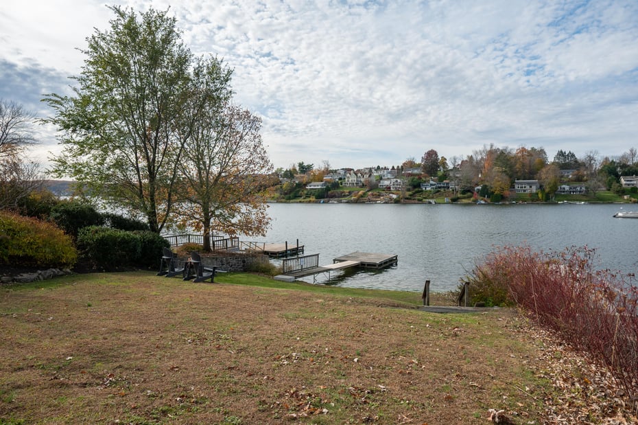 2a Lakeview Road Photo 42