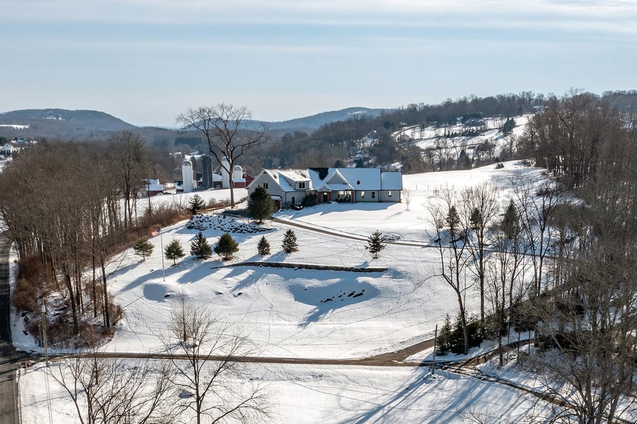 105 Route 39 North Photo 41