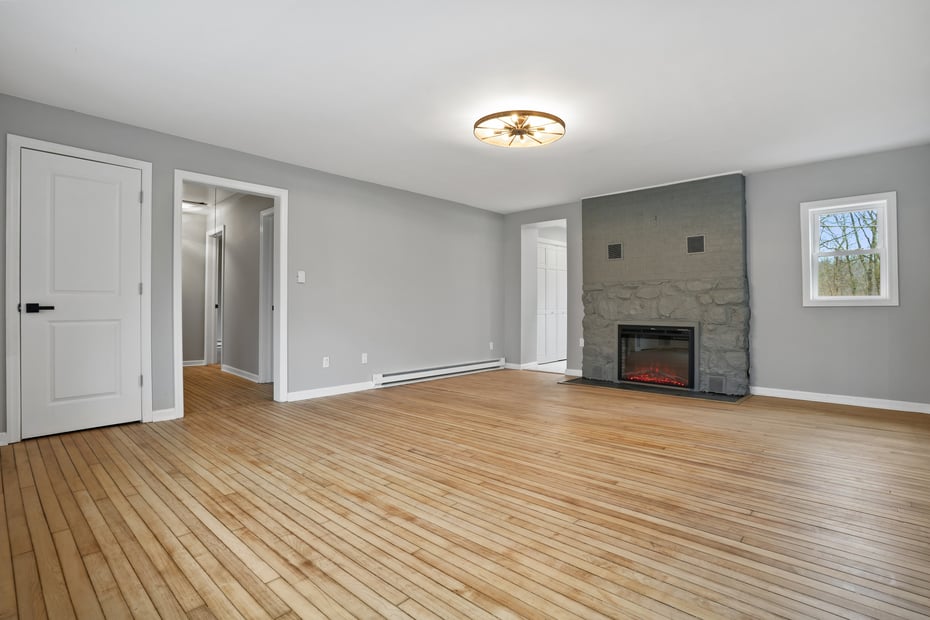 517 E Mountain Road N  #515-517 Photo 9