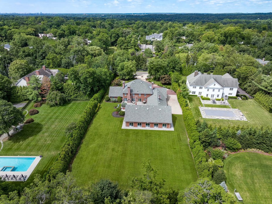 109 Mamaroneck Road Photo 6