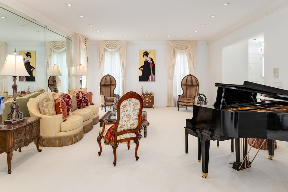 109 Mamaroneck Road Photo 34